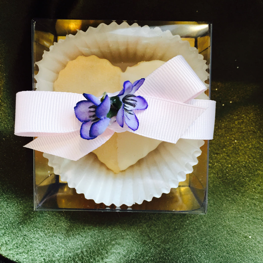Guest Favour with large scalloped shortbread heart cookie, ribbon and flower - $4.75